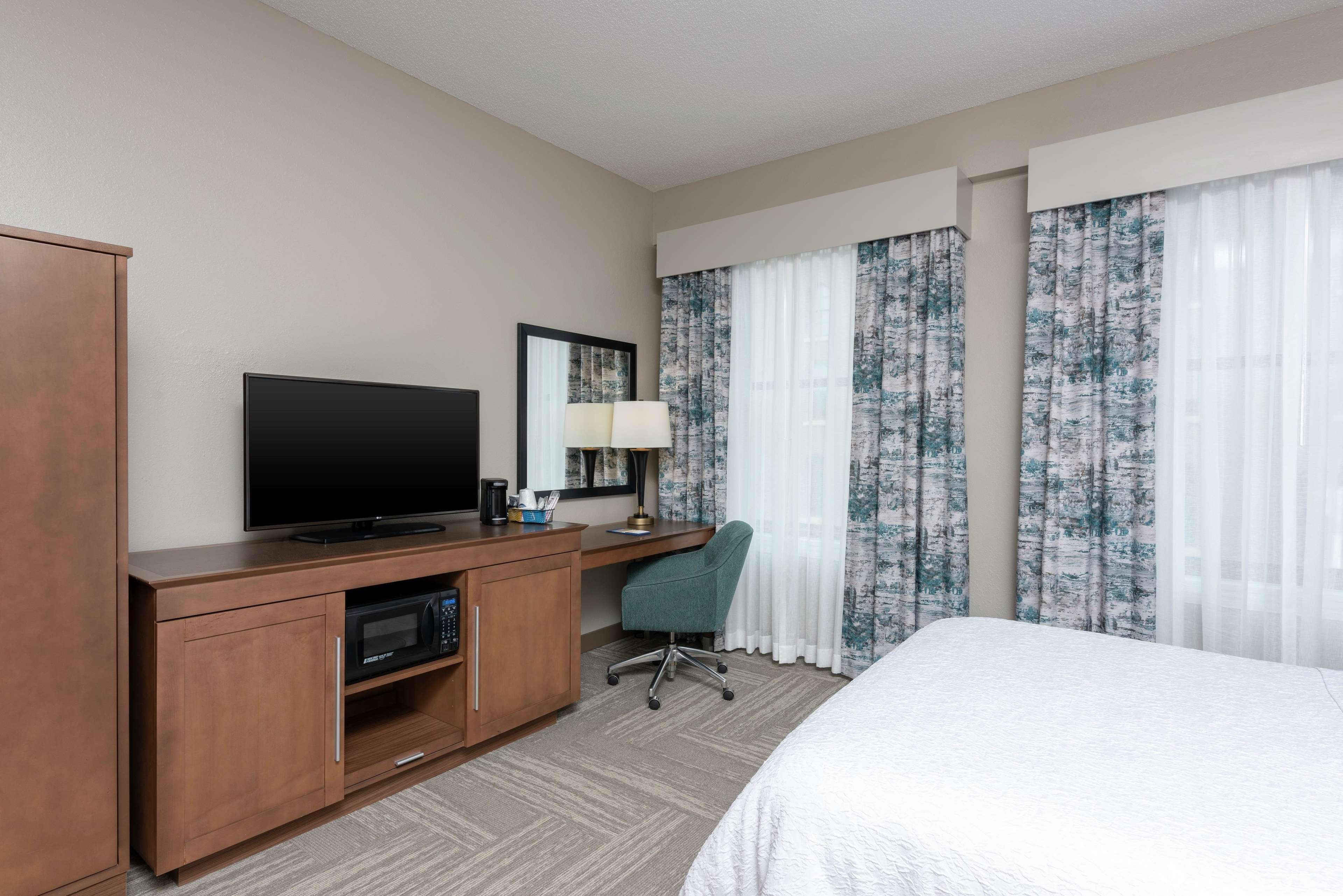 Hampton Inn Indianapolis Downtown Across From Circle Centre Bilik gambar