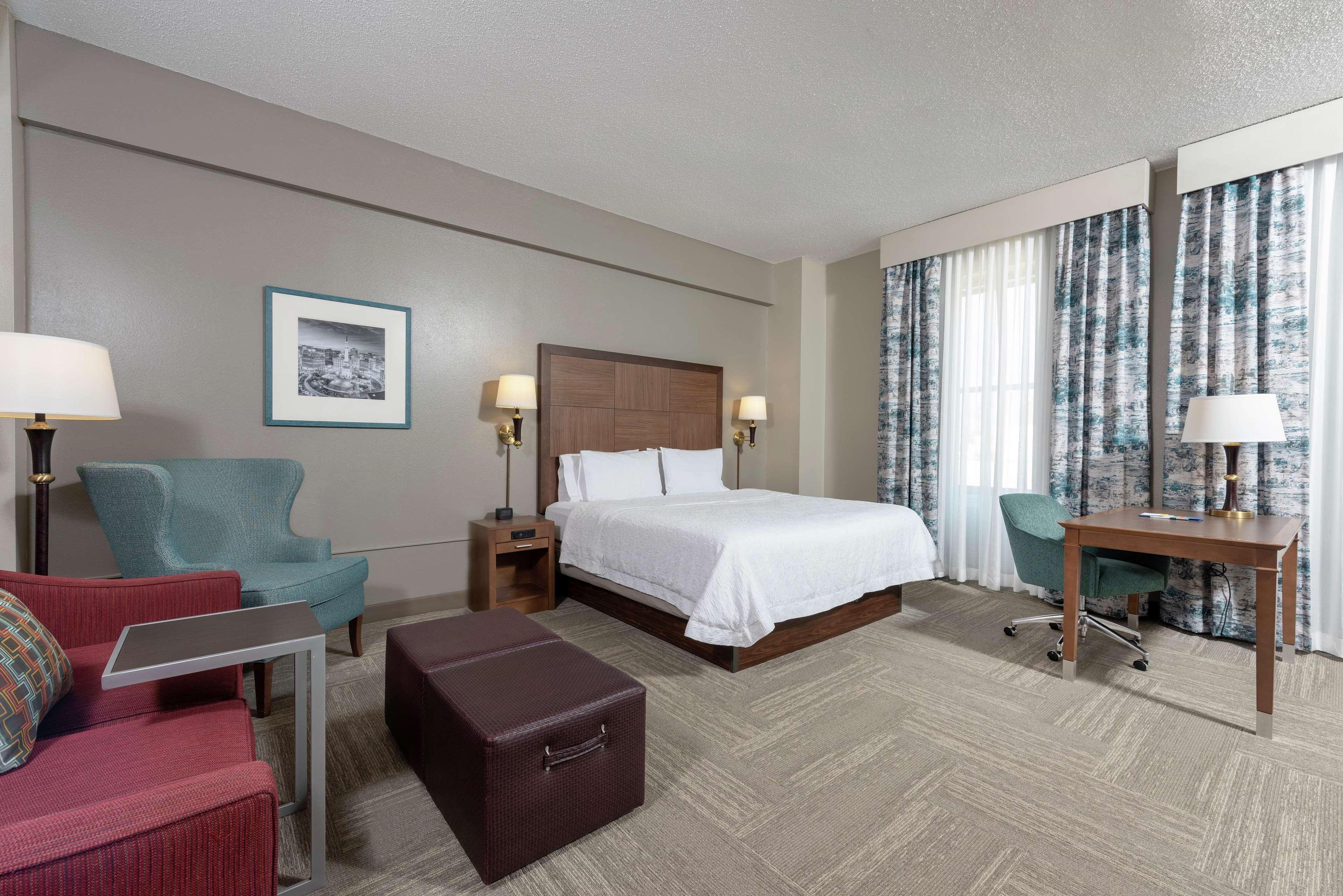 Hampton Inn Indianapolis Downtown Across From Circle Centre Bilik gambar
