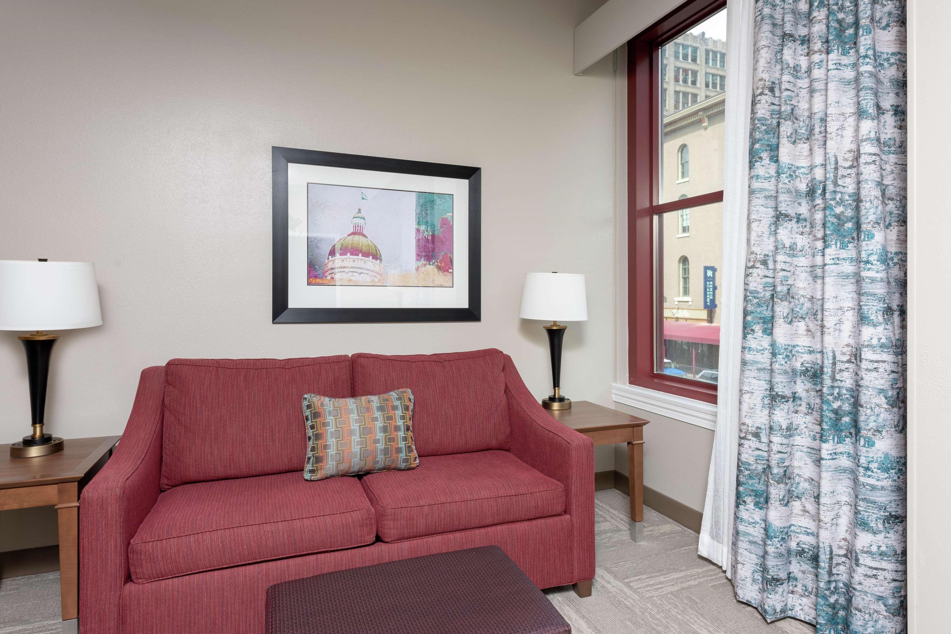 Hampton Inn Indianapolis Downtown Across From Circle Centre Bilik gambar