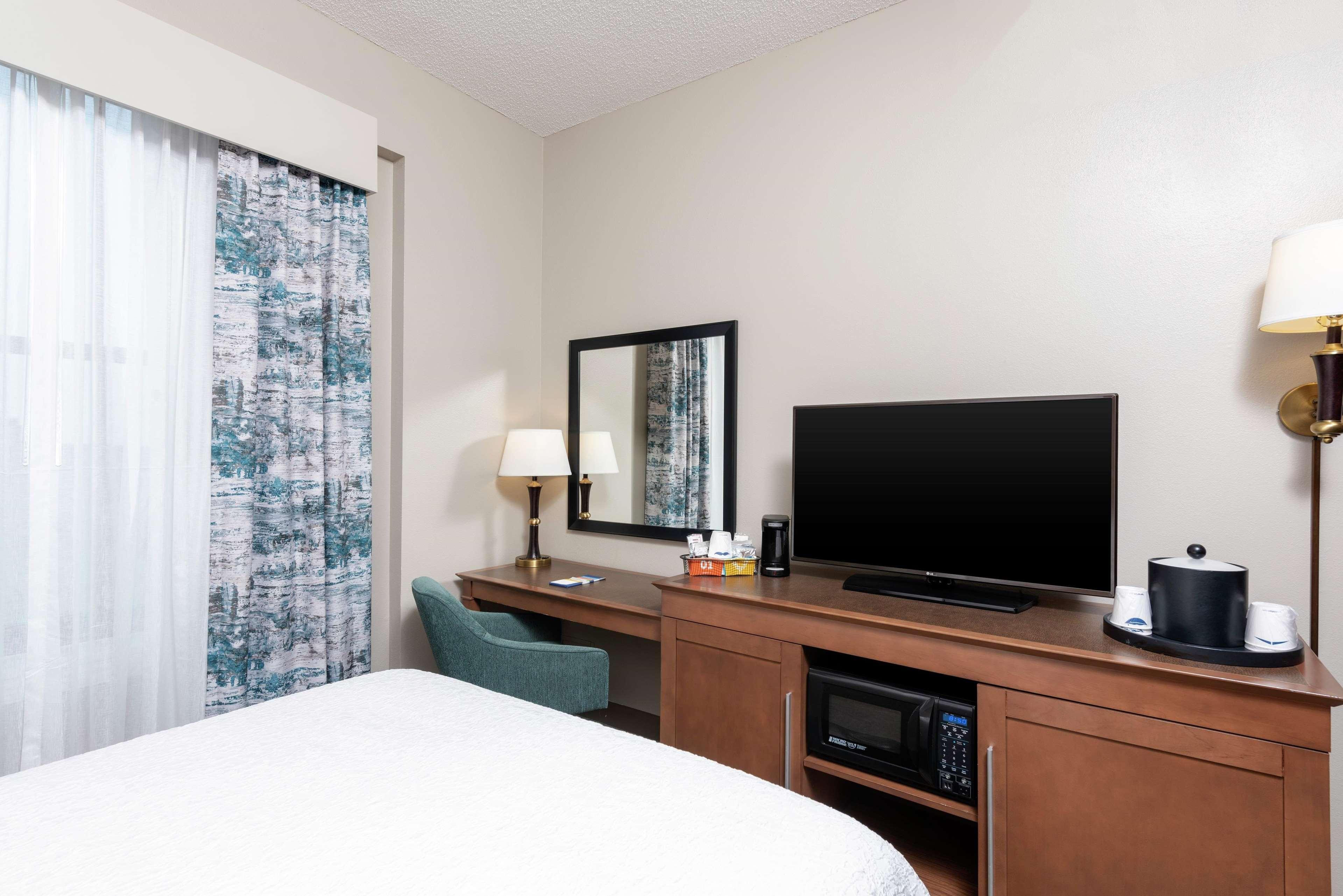 Hampton Inn Indianapolis Downtown Across From Circle Centre Bilik gambar