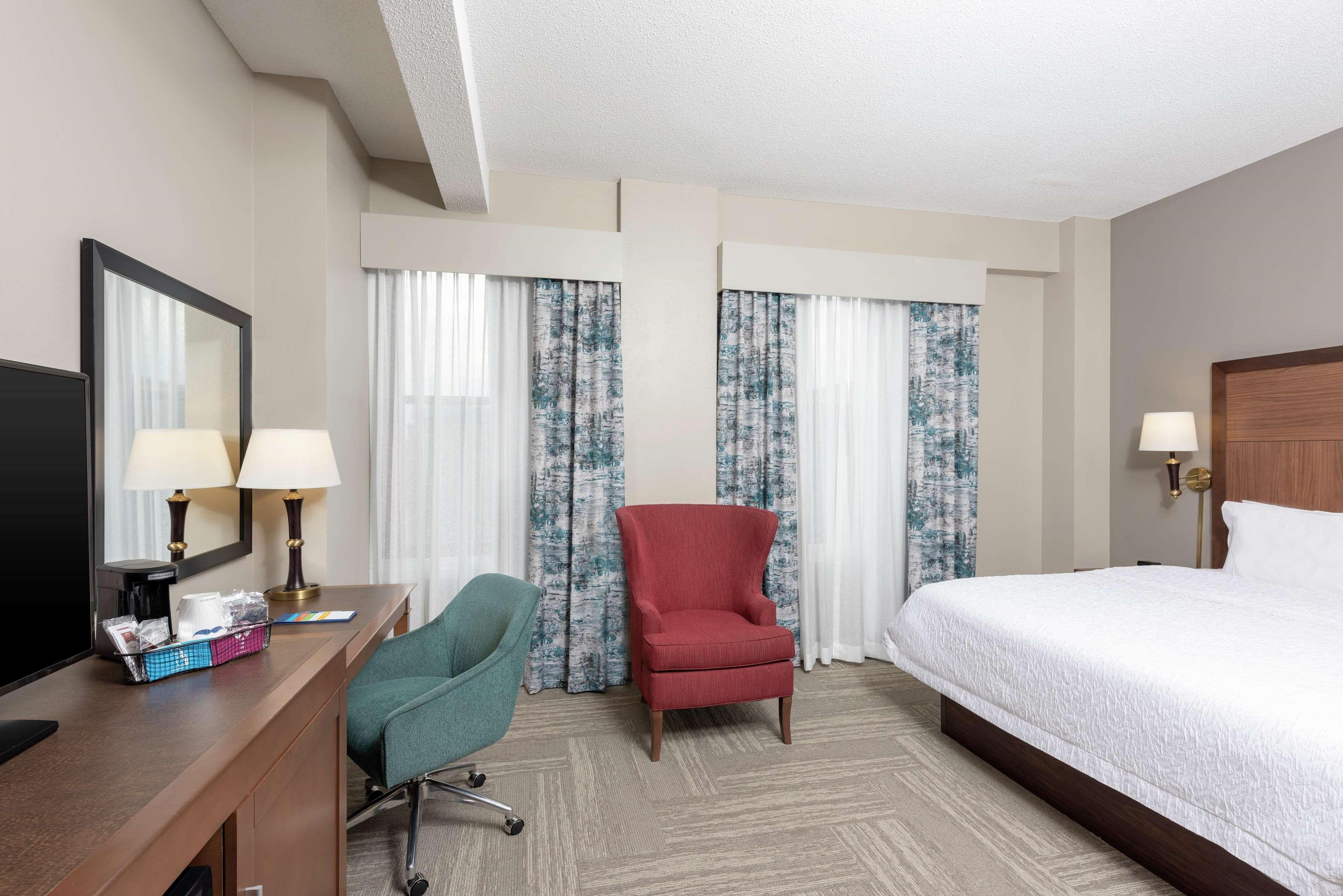 Hampton Inn Indianapolis Downtown Across From Circle Centre Bilik gambar