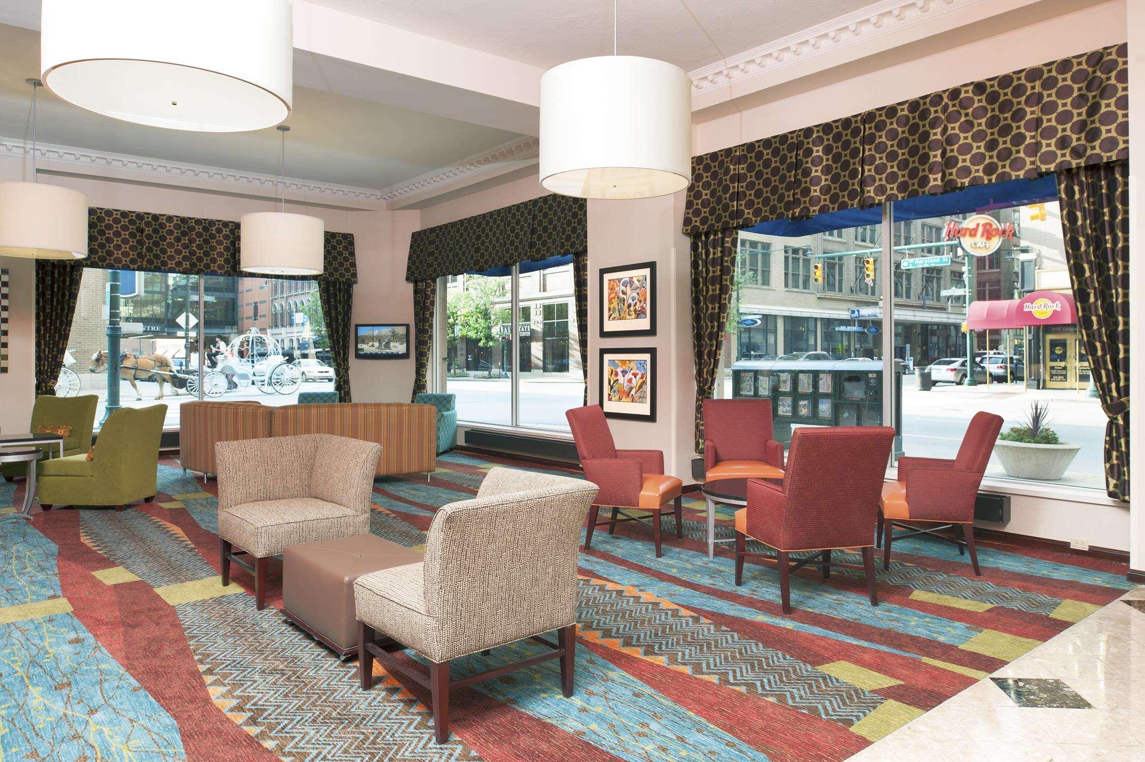 Hampton Inn Indianapolis Downtown Across From Circle Centre Dalaman gambar
